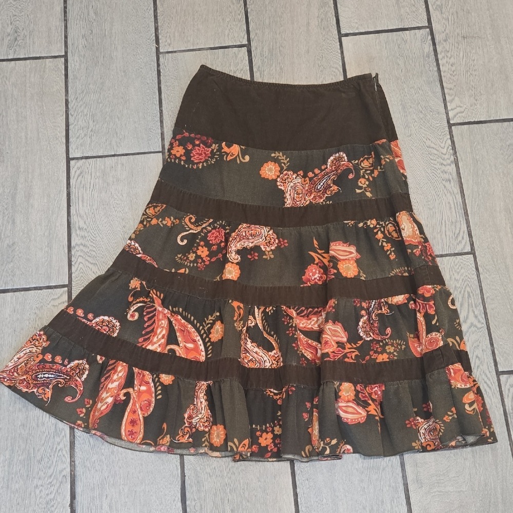 Vintage Casual Corner Women's Size Small Paisley Tiered Midi Skirt – Made Italy